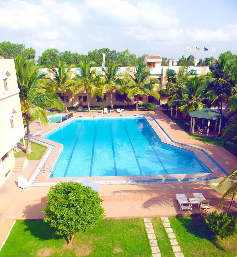 Hotel Ghis Palace Baguida ภายนอก รูปภาพ
