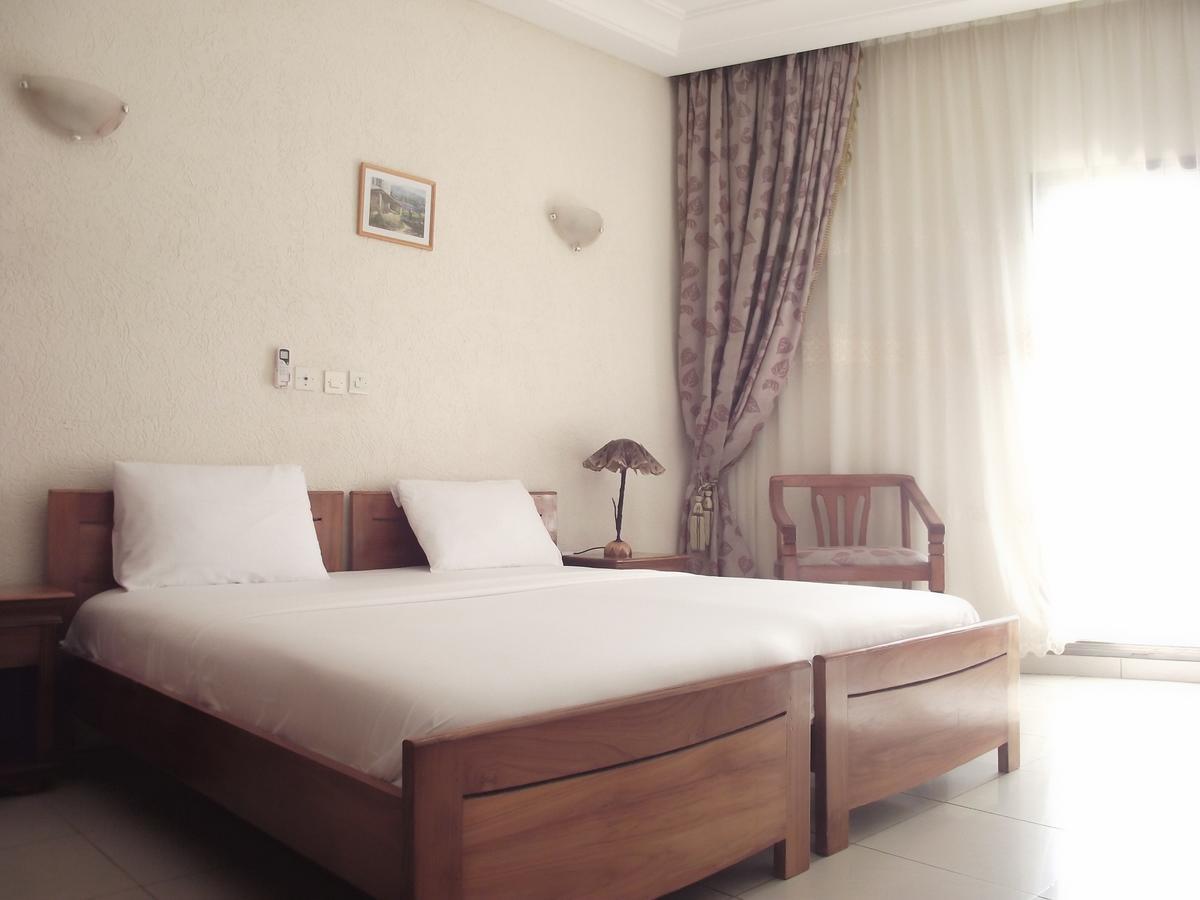 Hotel Ghis Palace Baguida ภายนอก รูปภาพ