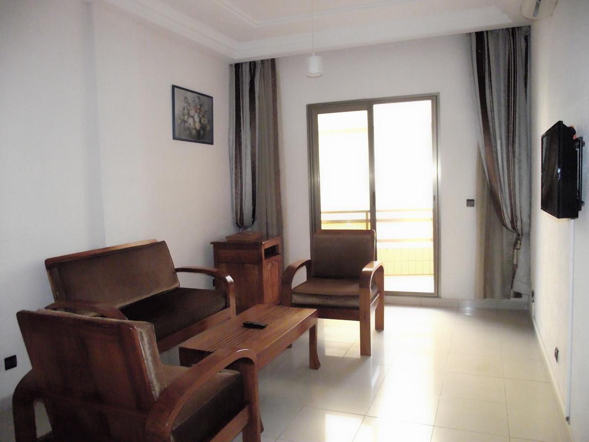 Hotel Ghis Palace Baguida ภายนอก รูปภาพ